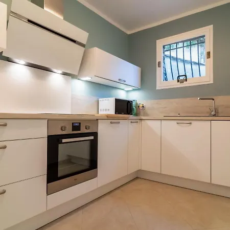 Apartment Hibiscus By Interhome Le Rayol-Canadel-sur-Mer